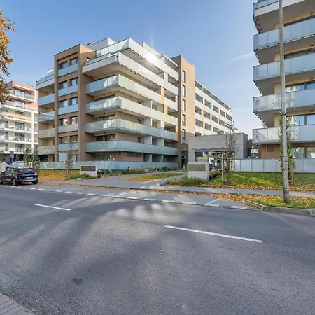 Deluxe Baltic Wave, Basen, Silownia, Parking By Renters Apartamento
